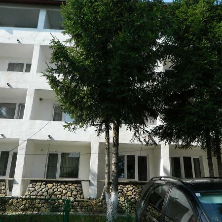 Hotel Breaza Extérieur photo