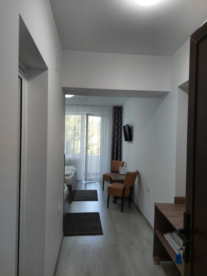 Hotel Breaza Extérieur photo
