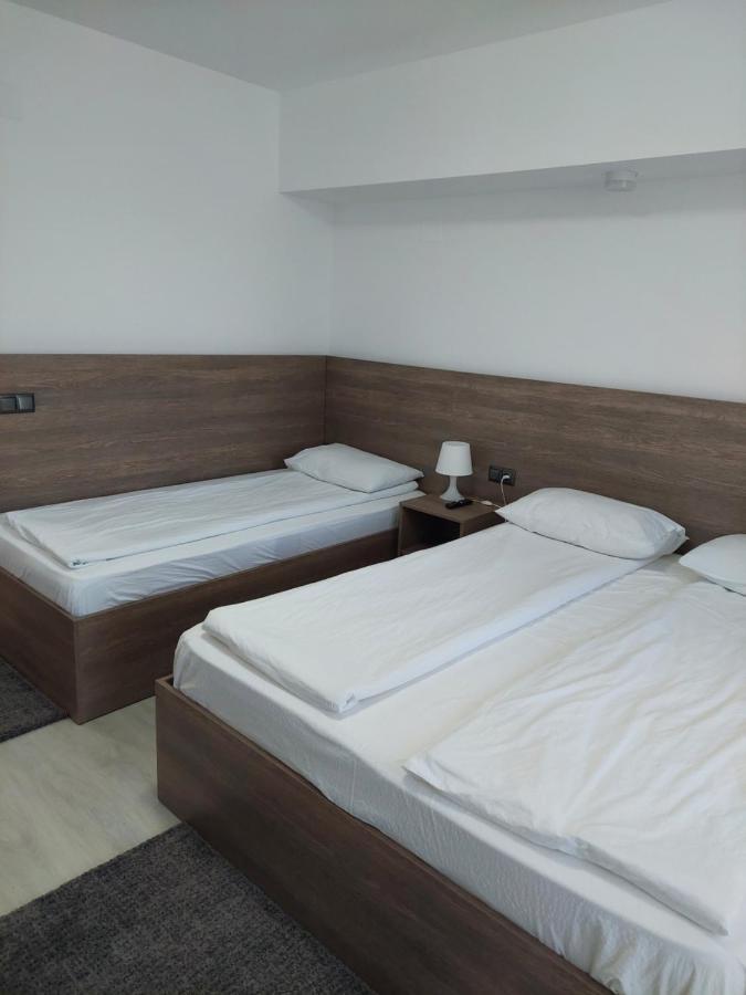 Hotel Breaza Extérieur photo